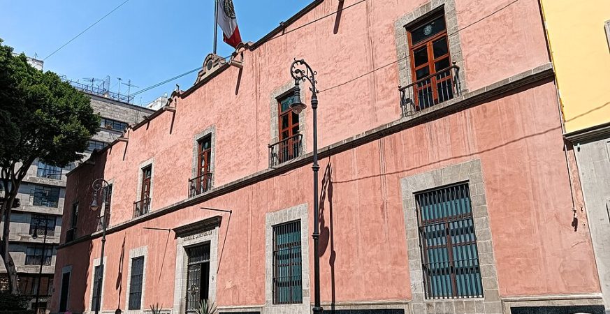 Senado de la República y recinto de Xicoténcatl, sede de la plenaria de Morena
